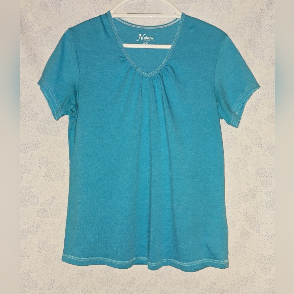 Bundle of 6 Natural Reflections Women’s V‑Neck T‑Shirts Large Mixed Colors Lot - Picture 2 of 7